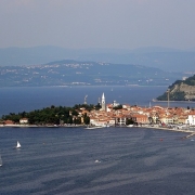 izola